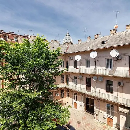 Bv Homey Апартаменти *